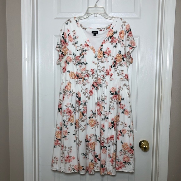 Torrid Off White Floral Print Pockets Button Down Short Sleeve Midi Dress 1/1X - Picture 2 of 16